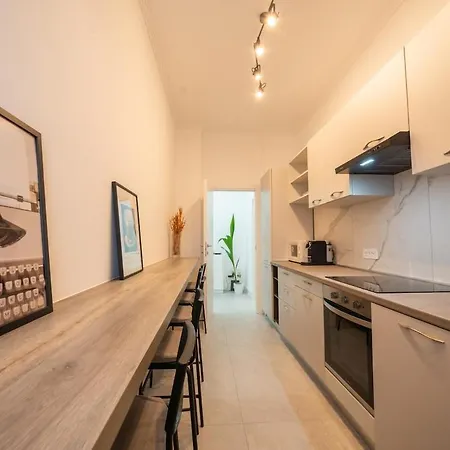 Apartmán Parking - Design - Caesar House *